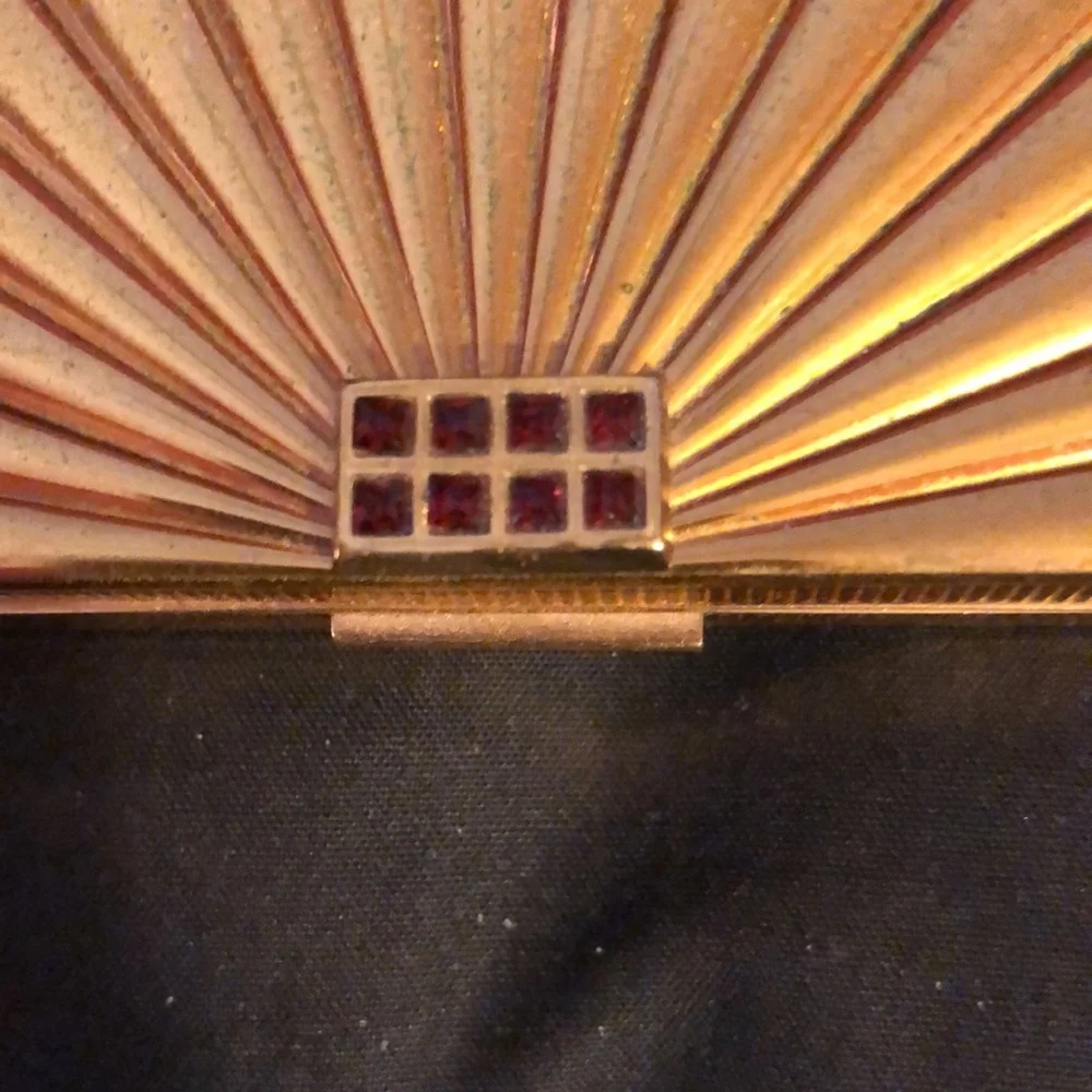 Vintage compact - Picture 5 of 6